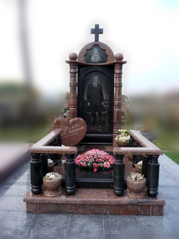 Памятник-ексклюзивний-23